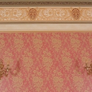 Орнаментальная роспись в панелях с барельефом на мраморной имитации